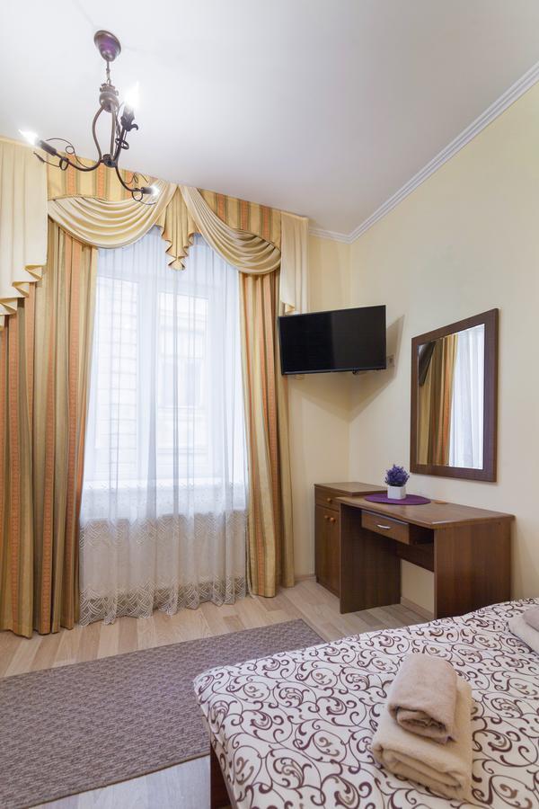 Apartment On Yana Zhizhky Lviv Extérieur photo